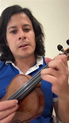 Practicando (Pizzicato con mano izquierda) #violin #violinista