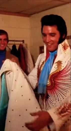 Elvis Presley Backstage Showing Off His Iconic Jumpsuit | Rare Behind-The-Scenes Moment