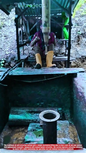 Innovative Traditional Oil Well Extraction System: Simple Mechanical Pump