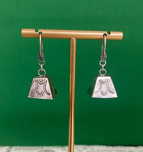 N1556 Vintage Navajo Old Silver Cowbell Earrings / Hook Style Native American Jewelry / 37.5mm / 8g - Etsy