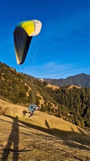 perfect take off #shorts #paragliding