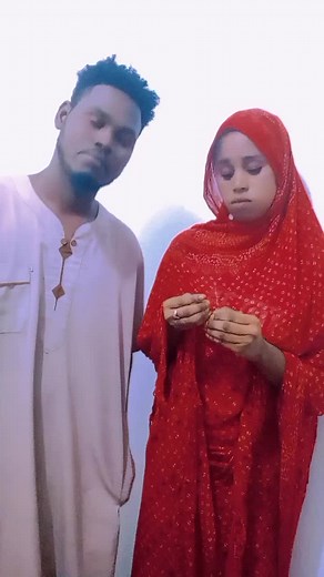 M Zakir ft Ummi Hutu Nijar: Wakokin M Zakir Niger Daga Allah