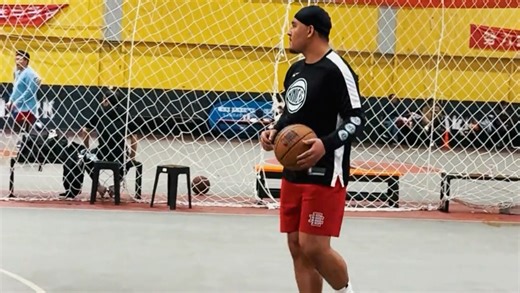 实力算哈圈第一人吗？扬布拉德晒出实战集锦！