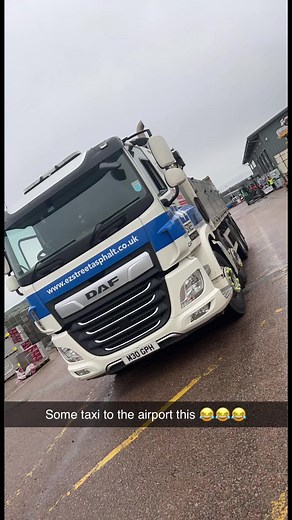 Down to Manchester to Armcon HQ this week to pick up GPH’s new Volumetric 👌🏻 #armcon #volumetricmixer #reanault #concrete