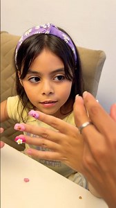 Encontré a mi hija poniéndose uñas 😱 #shorts #video #youtubeshorts