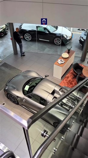 Porsche 918 Spyder: Siêu xe hybrid giới hạn 918 chiếc