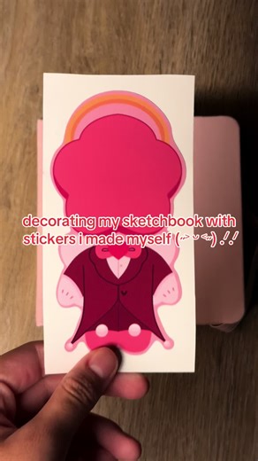 I made these stickers for my showcase two days ago but they didn’t arrive, but oh well! Better for prepping for my art show in the spring :) ! I’m so happy with how these came out I’m going to make stickers of my best friends aswell 😄 #lufaloofian #stickermaking #sketchbooktour #sketchbookdecorating #mlm