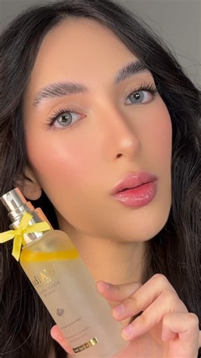 Dr.Luliana | UGC & content creator on Instagram: "I’ve been keeping this little secret for a while… and I can finally share it 😭🤍 I am officially the face of the @dalba_global Decake Kit featured as a QR code tutorial and on their Linktree. This moment truly means everything to me. d’Alba is more than just a brand to me it’s a brand I genuinely love, trust, and believe in. From the very beginning, their products have been staples in my routine, so being chosen to represent them for such a spec