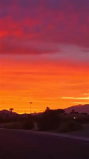 Loving that desert burn 🔥😌 Coachella Valley Video! - by zaid_5ami | Coachella Valley