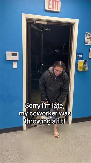 Stewie the Duck's Hilarious Pool Meltdown!