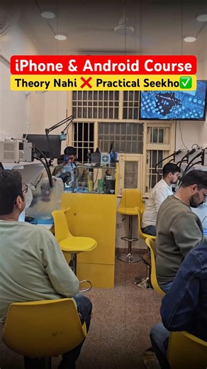 Theory Nahi, Sirf Practical! 🔥 iPhone Repair Course LIVE #Shorts #iPhoneRepair #PracticalTraining