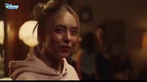 Euphoria with Disney Channel’s laugh track/sound effects, but this time make it the scene where Rue exposes Cassie & Nate 😭