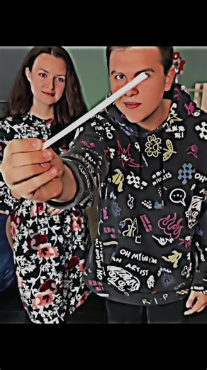 Simple Magic Tricks Guide | Revealing a Few Tips and Secrets of Magic Tricks