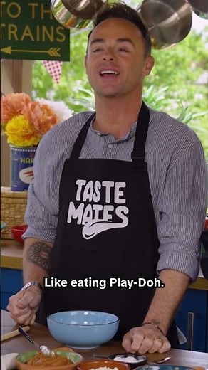 Ant & Dec have fun making pasta #antanddec