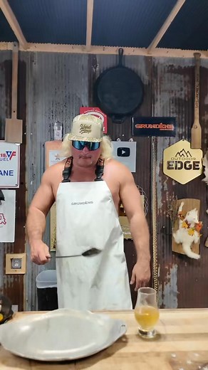 200K views · 3.5K reactions | Sautéing deer heart with onions and bell peppers for a quick, clean wild-game meal. Simple prep, big flavor, and one of the most underrated cuts on a deer. Come see how good it really is. #deerheart #wildgamecooking | Stalekracker | Facebook