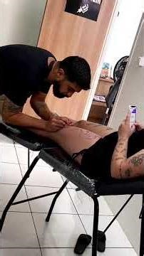 UM MANO DA COMUNIDADE TROUXE A MULHER PRA FAZER TATUAGEM E DEU RUIM! EU SÓ QUERIA GANHAR O DIN