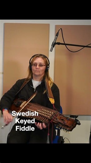 Dot Dot Dot - polka by Jonny Dyer #youtubeshorts #nyckelharpa #dance #bridgerton #janeausten