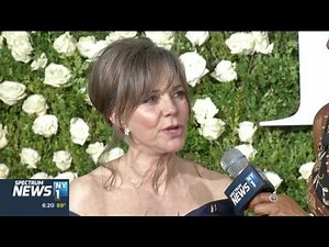 Red Carpet: Sally Field (2017)