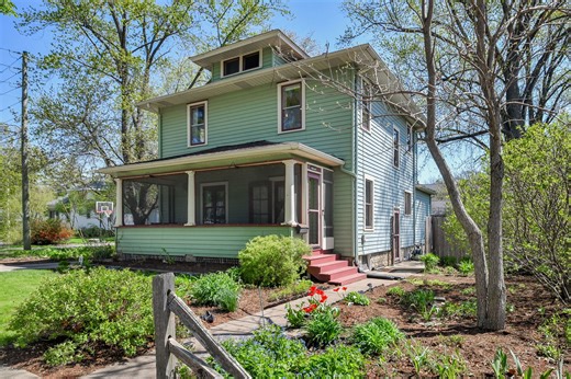 16 S Harrison St, Batavia, IL 60510 - MLS 12605945 - Coldwell Banker