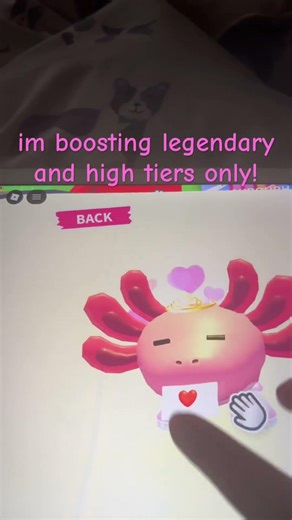 make sure to join im giving away free pets #adoptme #freepetsadoptme