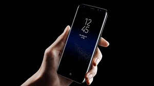 Iris scanner not that easy to hack, says Samsung | Iris scanner not that easy to hack, says Samsung