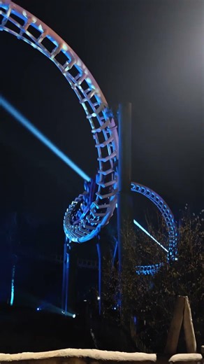Python Corkscrew Light Show - Efteling
