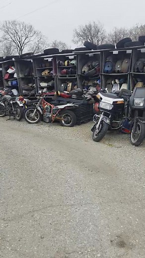 Still motorcycle weather in mid November in Minnesota! #Motorcycle #classiccar | L.A.Nik