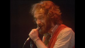 Jethro Tull - Wind Up (Complete) - Live in USA 1977 (Remastered) Video Upscaled & Audio Remastered by Samppa, 1 DEC. 2025 http://ko-fi.com/brunosamppa 1977 November 21st (Landover, Maryland) Songs From The Wood Tour Vocals, Flute, Acoustic Guitar, Cymbals, Tabourine – Ian Anderson Lead Guitar – Martin Barre Yamaha Electric Grand Piano, ARP Odyssey 1 Synthesizer, Minimoog Model D Synthesizer, Hammond Organ – John Evan Ludwig Blue Vistalite Drums, Percussion, Glockenspiel, Cowbell – Barriemore Bar