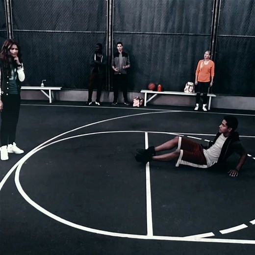 The queen of comebacks#kccooper#kcundercover#disneychannel#disneyedit#zendaya#fyp#foryou#foryoupage#trending