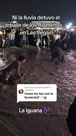 Ni la lluvia paro el baile de los Alameños!! Y a lo que ivan! La cosa era divertirse! Se puso bueno! #LosAlameñosLasVegas #BaileLosAlameños #LosAlameñosconlluvia | Veronica Velazco