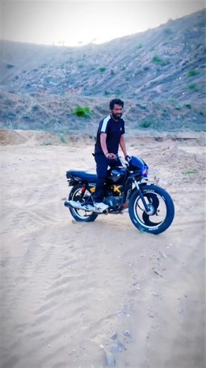 dhanda Noyliwala 🥵🥵 haryanvi trending song video 🥷 splendor #punjabi #haryanvisong #trending #shorts