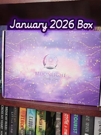 My 1st box of 2026 from Moonlight is here! I am blown away, yet again, by all the details and art! Now I really need to start this series 😅🔥 #booktok #moonlightbookbox #bookbox #specialeditionbooks #theliesoflena