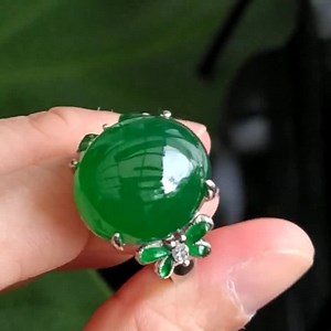 High Quality Imperial Green Jadeite Jade Ring 18k - Etsy