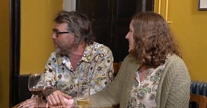 Four in a Bed fans distracted by couple as they fume 'I'm going to vomit'