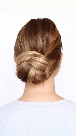 Easiest way to do a bun! 🥰#hairtutorial #braidstyles #hairstyles #viralreels #hack | Another Day Another Braid