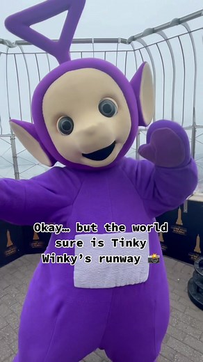 This is Tinky Winky’s reminder from the top of the @Empire State Building to never dull your sparkle ✨ #teletubbies
