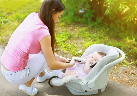 How to Get a Free Baby Car Seat