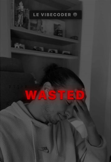 L’IA est en train de diviser les développeurs en deux camps. ⚔️ D’un côté, les futurs remplacés. De l’autre, les futurs millionnaires. Même outil (Cursor/Claude). Même langage. Résultat totalement opposé. 🤡 Le « Vibecoder » : • Son prompt : « Le bouton marche pas. Répare-le stp. Putain d’IA elle est nulle aujourd’hui. » • Sa méthode : Il supplie l’IA. Il copie-colle au hasard en espérant que ça marche. Il pleure quand son application crash totalement en production. 🧠 L’Ingénieur : • Son prompt