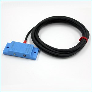 [Hot Item] Fkc Pipe Liquid Sensor Capacitive Proximity Switch Sensor 12-24 VDC IP67 Fkc2210-N 10mm