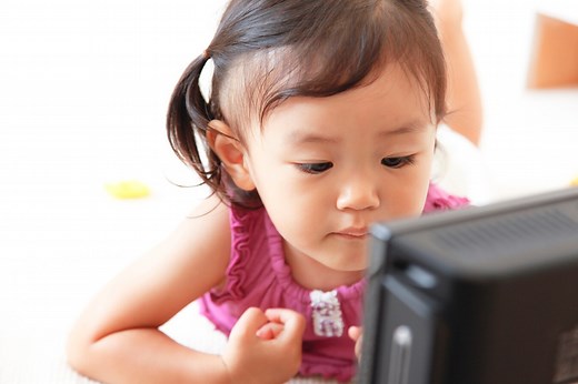 メディアの暴力・残虐表現が子どもに与える影響と対処法 [子育て] All About