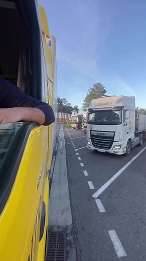 376K views · 3.6K reactions | Parking Skills  ___ #man #mantgx #mantgx510 #mantgx640 #mantrucks #mangroup #manmoments #mantruckpictures #manmoment #mantgx640 #mangroup #truck #trucks #driver #truckdriver #dream #mantgx500 #mantruck #MANTruckandBus #MANItalia | MAN Truck & Bus Italia | Facebook