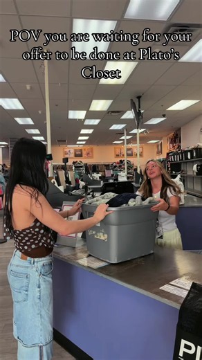 How Plato's Closet Offer Process Works: What to Expect When Waiting