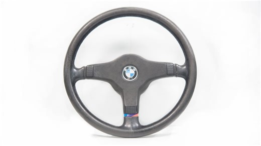 BMW E30 M Technic sports steering wheel restoration