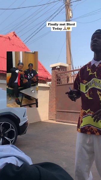 Putting on his brand e no easy i swear but always on God 🙏🏽🙏🏽😎 #yungoscar @B lord son 🦠 @LINUS_WILLIAMS 🔹 #goviral #tiktoktrending #fypppppppppp #views