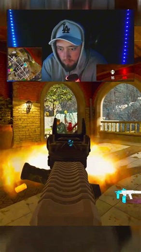 "Stacking off spawn never ends well 😎👏"#1v3clutch#warzone#callofduty #callofdutyclips #warzoneclips