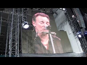 Bruce Springsteen & the E-Streetband - Thunderroad live in Leipzig