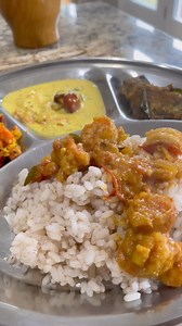 87K views · 530 reactions | Wholesome Kerala Lunch- South Indian Food. Kerala Matta Rice, Carrot Thoran, Claypot Shrimp Curry, Tomato Pulissery, Fried Sardines, Mango Pickle. This is Adipoli! #kerala #KeralaLunch #keralafood #lunchideas #Seafood #claypots #healthyfood | Cooking with Thas | Facebook