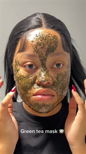 Green tea isn’t just for sipping! Get that glass skin glow with this simple mask ☕✨ #greentea #greenteamask #greenteafacemask #honey #asmr #asmrskincare #skincare #koreanskincare #diy #diyskincare #homeremedies #glowyskin #clearskin #botlesenokoa
