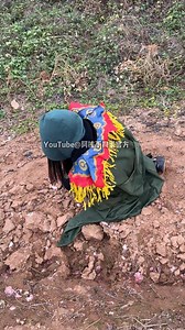 38K views · 334 reactions | 【花絮之小薇太敬業了BTS】 阿拉丁狗蛋鄉村真人版海賊王第17集 Rural Live action ONE PIECE EP17 by Aladdin Goudan #阿拉丁狗蛋 #aladdingoudan #海賊王 #ワンピース #onepiece #海賊王 #コスプレ #cosplay #behindthescene #路飛 #luffyonepiece #zorocosplay #onepiececosplay #ワンピースコスプレ #ゾロ 原聲 - [阿拉丁狗蛋]官方账号 | Aladdin Goudan 阿拉丁狗蛋 | Facebook