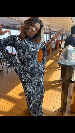 Ran into Ronald Isley and enjoyed every second 🤣🗣️❤️❤️❤️🙌🏽 #sailing #cruising | Ashley Brown